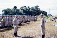 水防演習の開始報告の写真